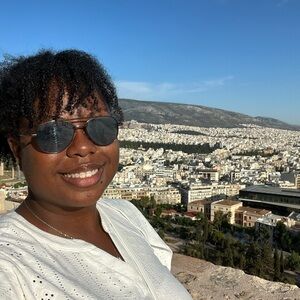 Meet your Posher, Rene